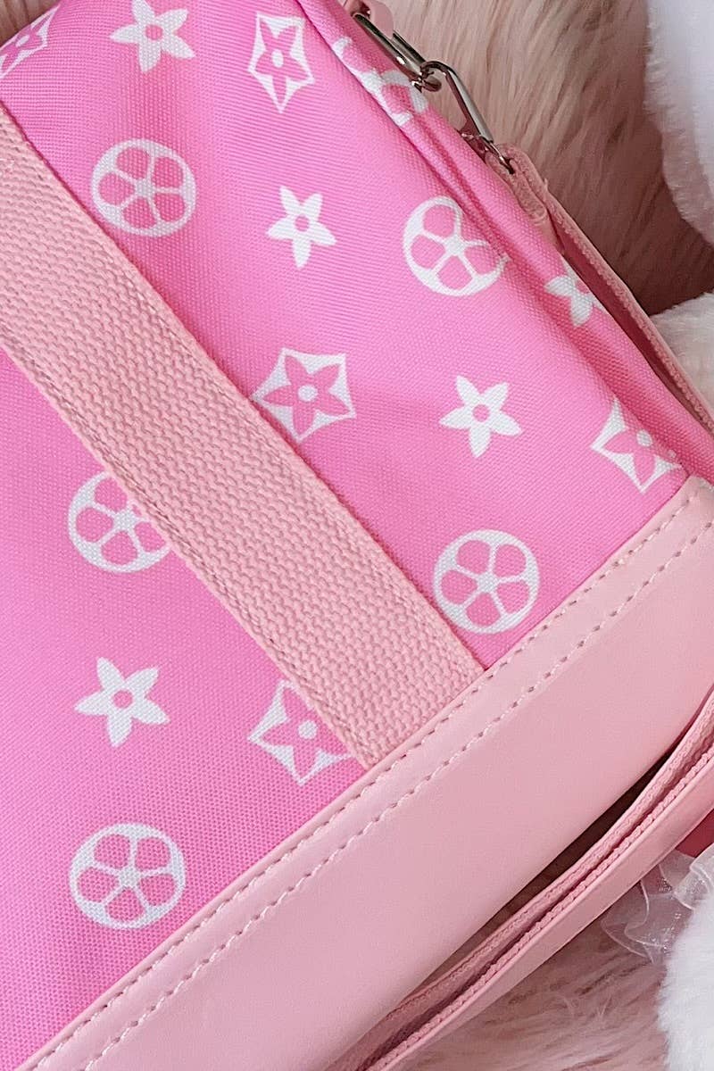 WHITE STAR ON PINK SMALL DUFFLE BAG WITH STRAP. TT2024Q